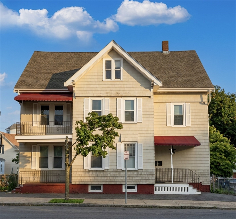 Photo of 203-205 Salem St, Malden, MA