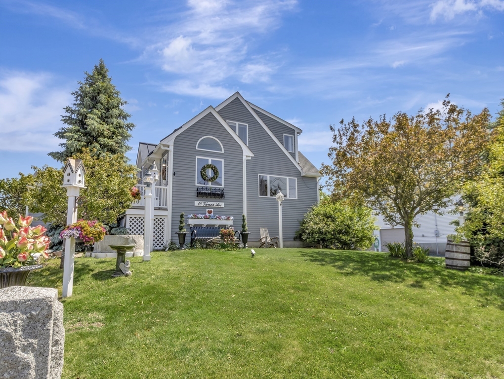 10 Vernon Ave