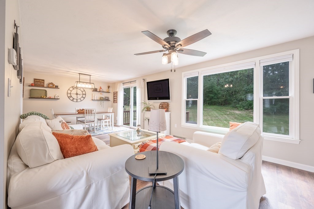 34 Country Side Rd 34