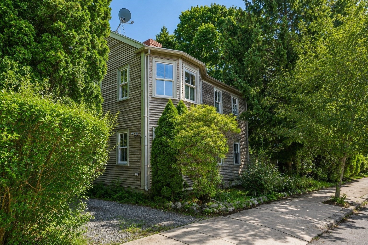 141 Hale St