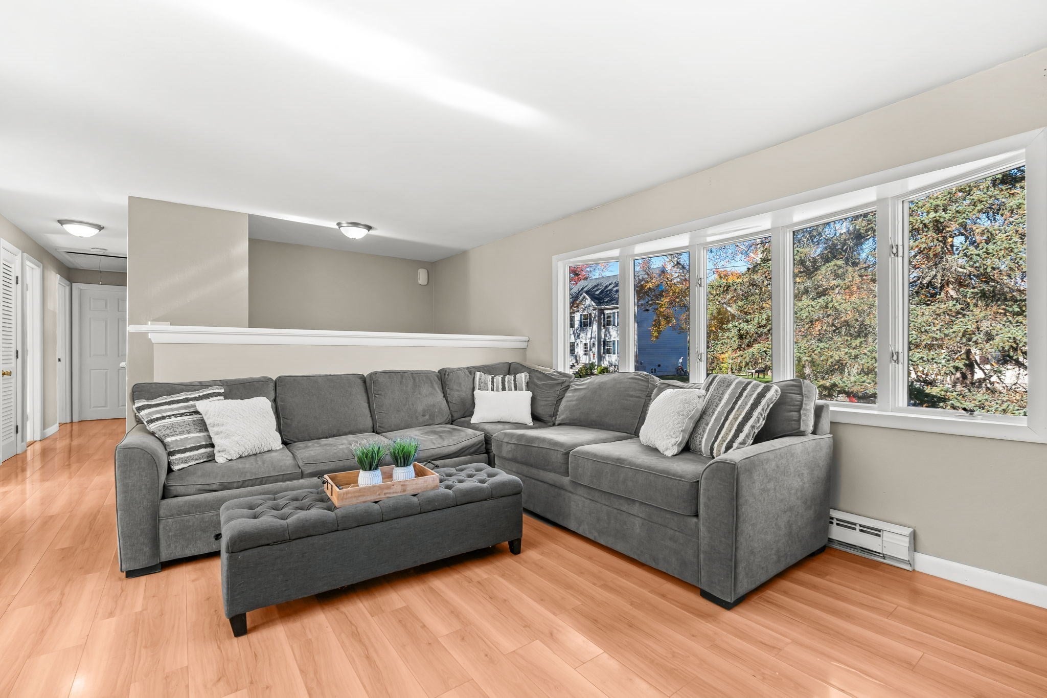 10 Garden Brook Rd