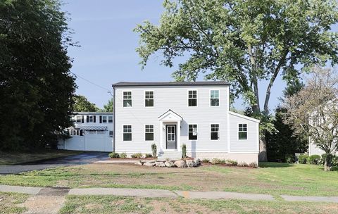 40 Lafayette St Milton MA 02186