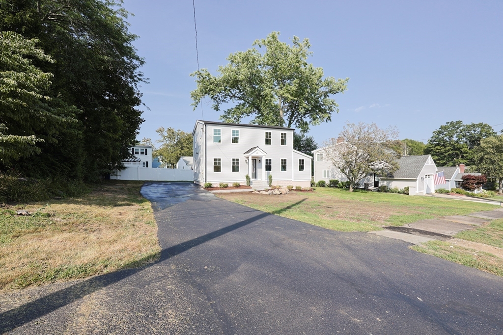 40 Lafayette St