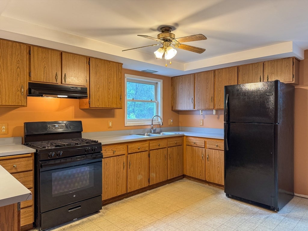 27 Treetop Way, Plymouth, MA, 27 Treetop Way, Plymouth, MA Photo #7