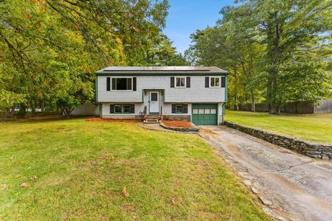 10 Dean St Freetown MA 02702