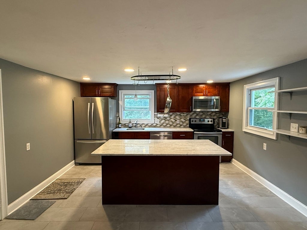 62 Piehl Ave, Worcester, MA, 62 Piehl Ave, Worcester, MA Photo #5