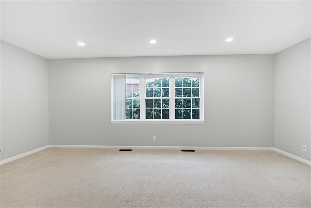 128 Lake Shore Rd. 1