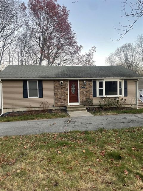 256 Old Webster Rd 1 Oxford MA 01540