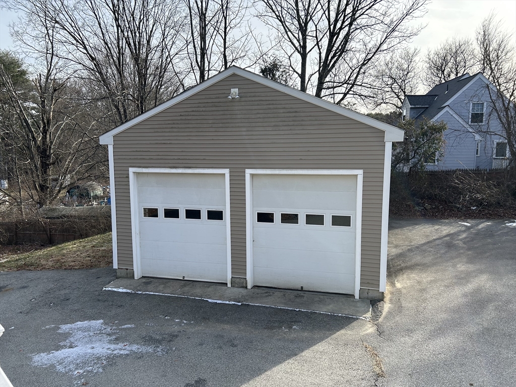 256 Old Webster Rd 1