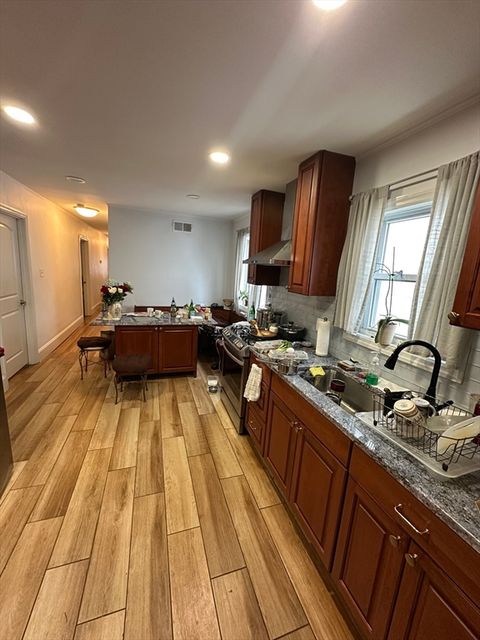 10 Fitz Tr 1 Chelsea MA 02150