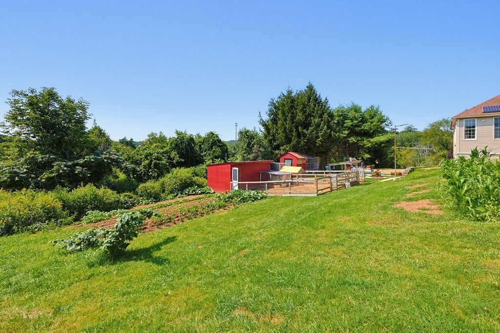 36 E Brookfield Rd, North Brookfield, MA Photo #32