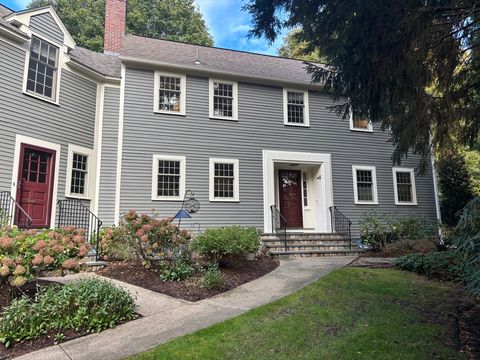 28 Clovelly Wellesley MA 02481