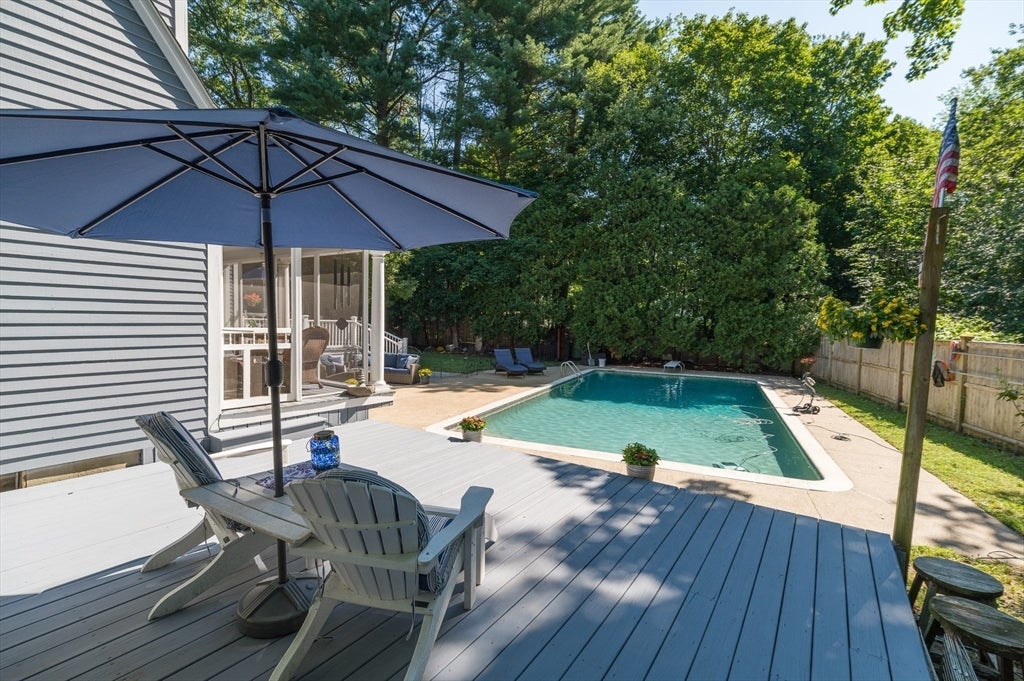 2 Horseshoe Lane, Hamilton, MA, 2 Horseshoe Lane, Hamilton, MA Photo #10