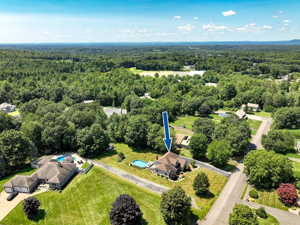 185 Clearwater Cir, Ludlow, MA Photo #35