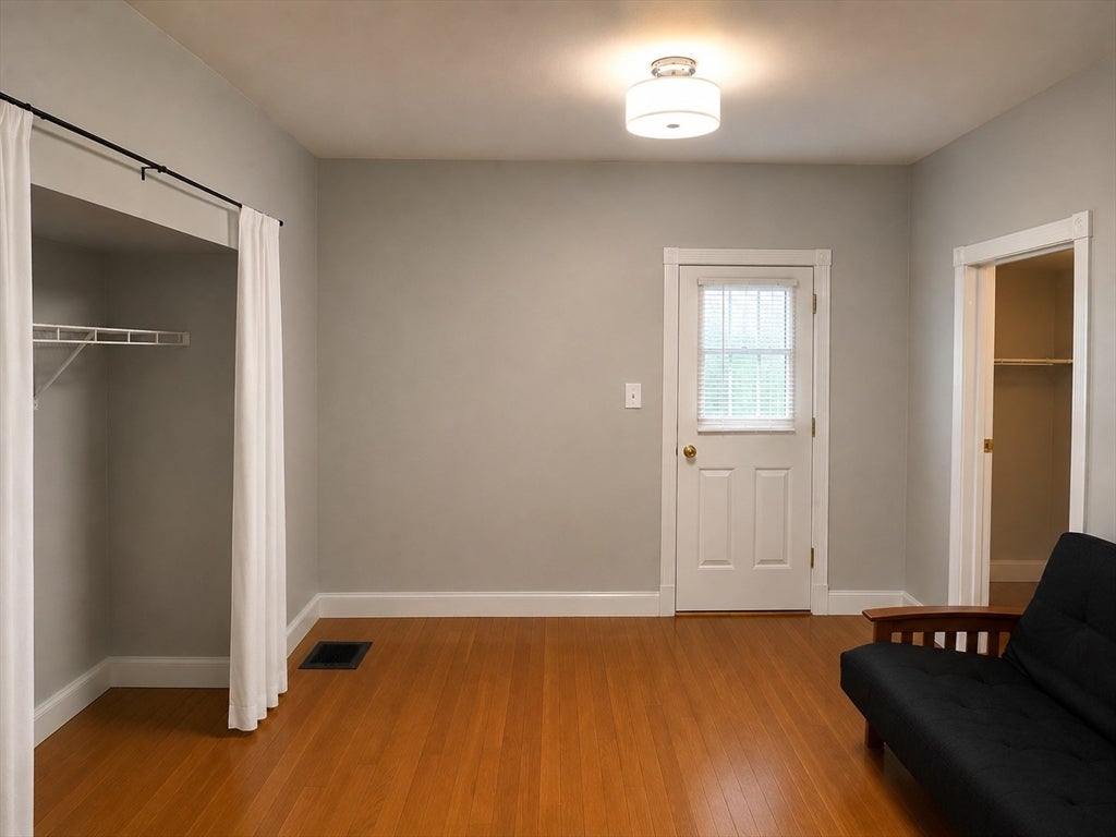 40 Kelvin St #1, Everett, MA Photo #3