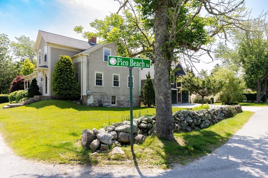 24 Pine Island Rd