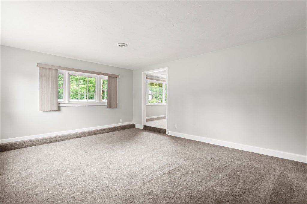 26 Cromesett Road, Wareham, MA, 26 Cromesett Road, Wareham, MA Photo #25