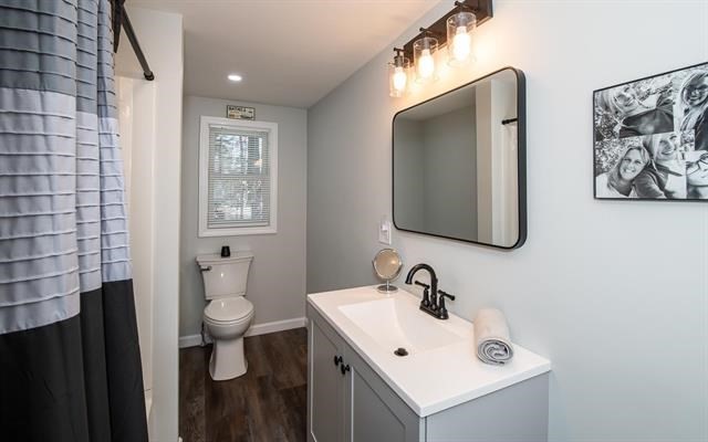 Kingston, New Hampshire 03848, United States, 3 Bedrooms Bedrooms, ,2 BathroomsBathrooms,Residential,Active,176759