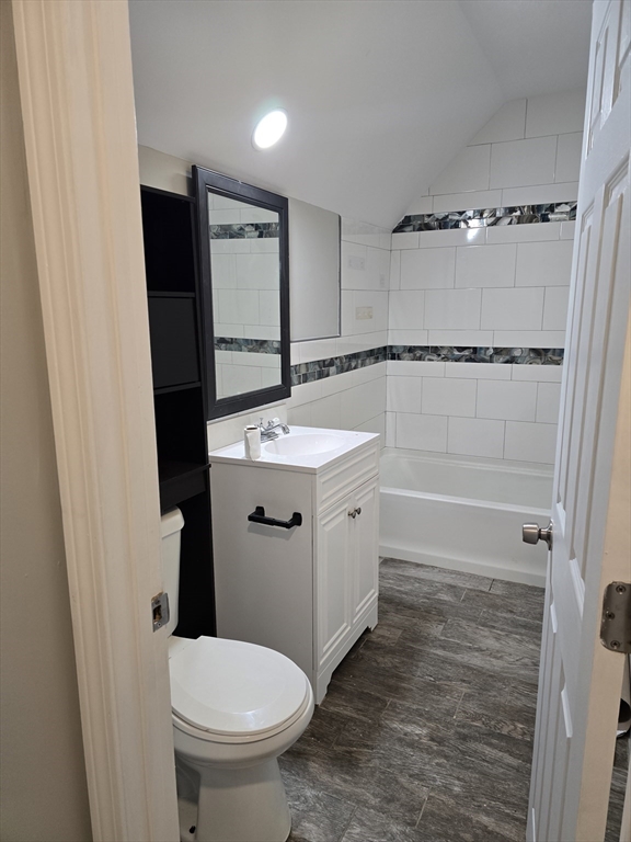 1185 Warren Ave #3, Brockton, MA Photo #7