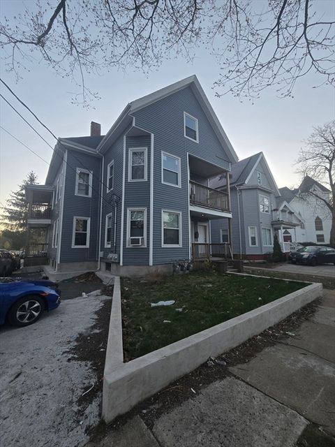 Photo of 1185 Warren Ave #3, Brockton, MA 02301 (MLS # 73513195)
