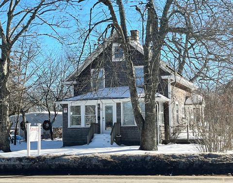 Photo of 378 State Rd, Tisbury, MA 02568 (MLS # 73477014)