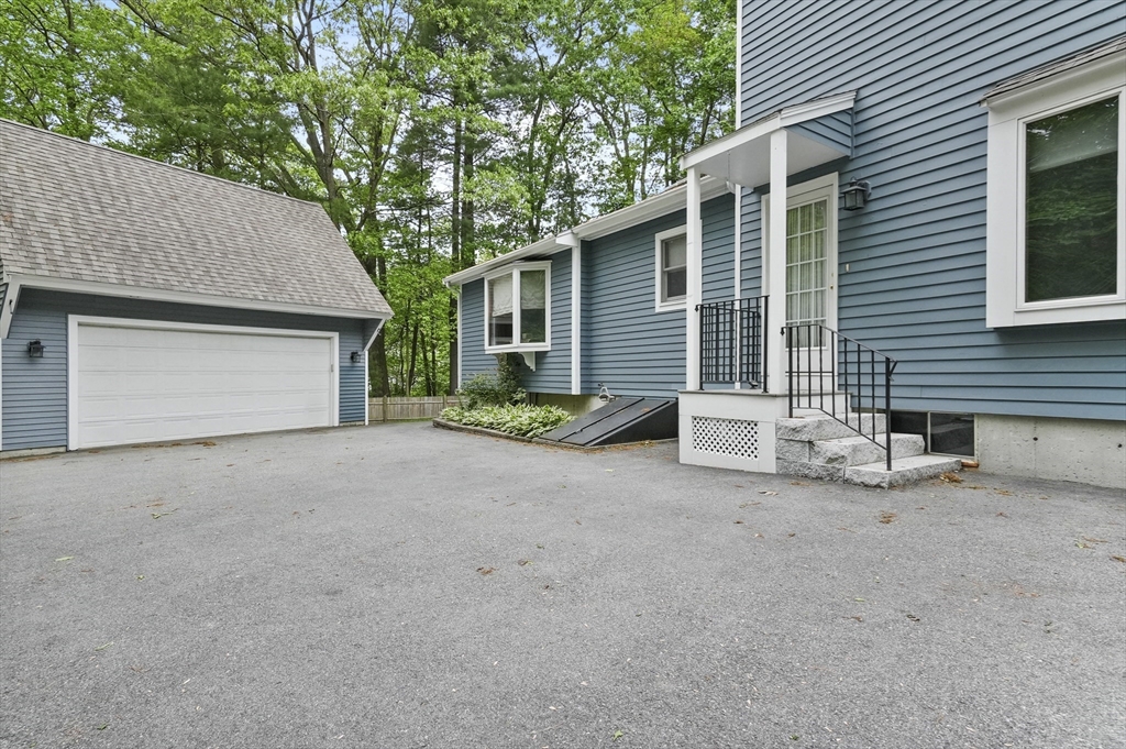 142 Montrose Avenue
