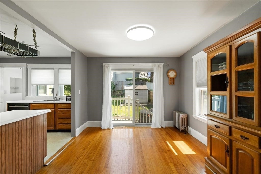 7 Lawrence St #B, Beverly, MA, 7 Lawrence St #B, Beverly, MA Photo #6