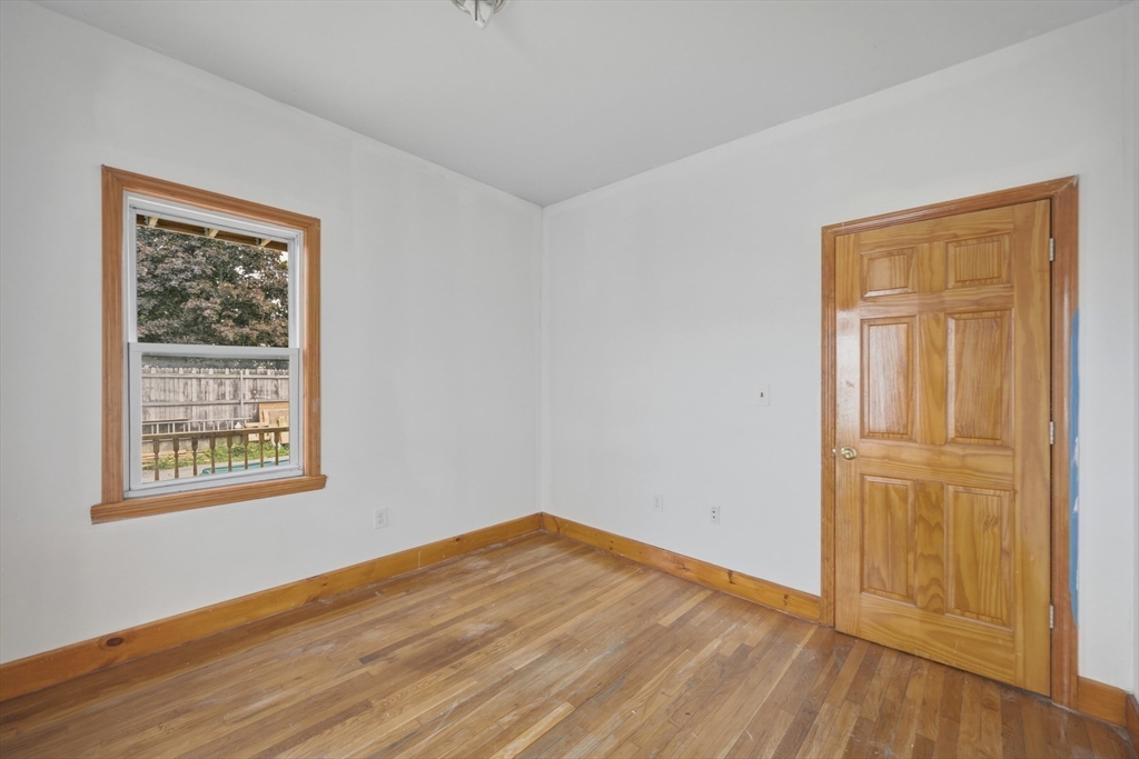 52-54 Bowden St, Lowell, MA, 52-54 Bowden St, Lowell, MA Photo #11