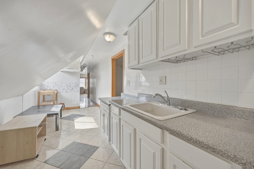 52-54 Bowden St, Lowell, MA, 52-54 Bowden St, Lowell, MA Photo #17