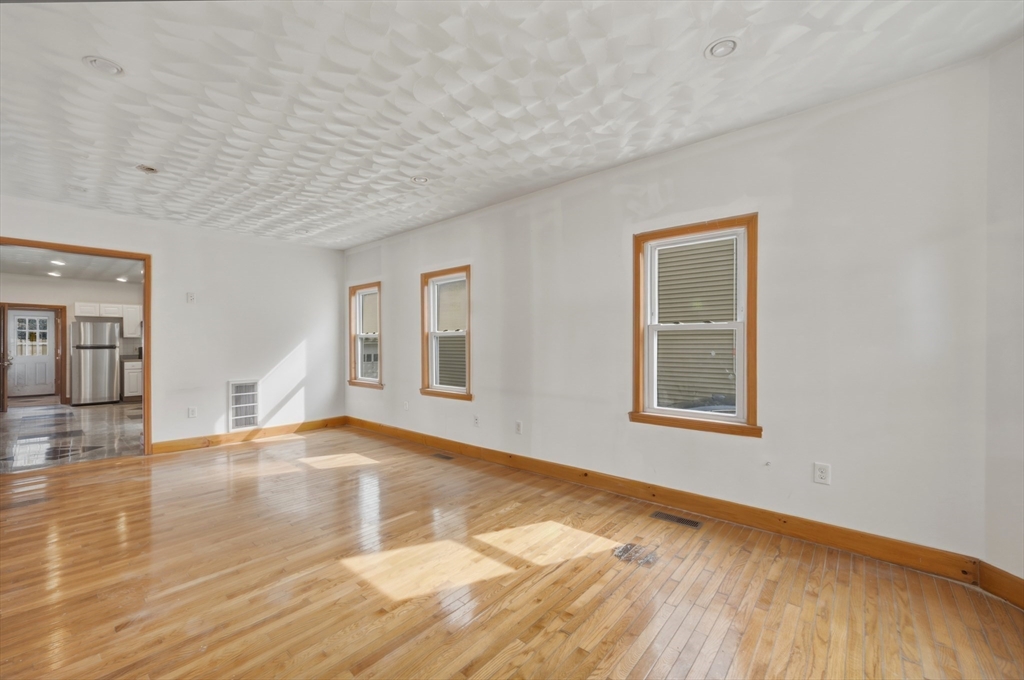 52-54 Bowden St