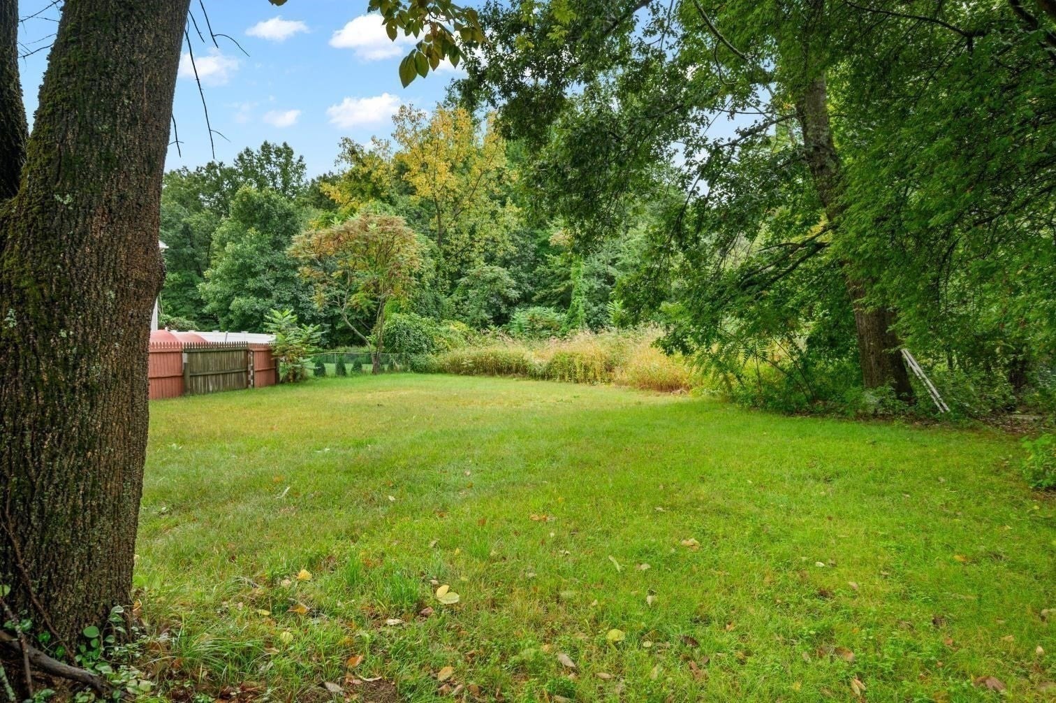 1020 Russell Rd, Westfield, MA, 1020 Russell Rd, Westfield, MA Photo #22