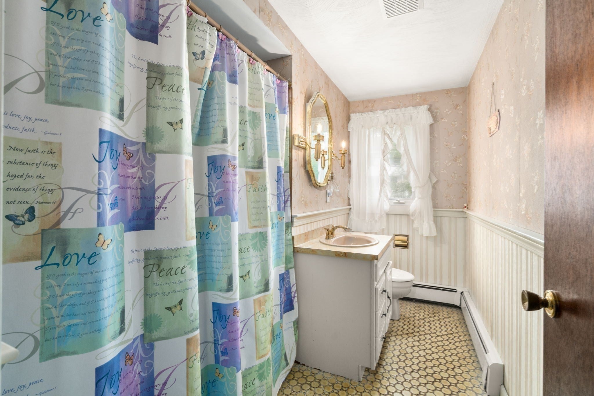 31 Brookdale Road, Natick, MA Photo #17