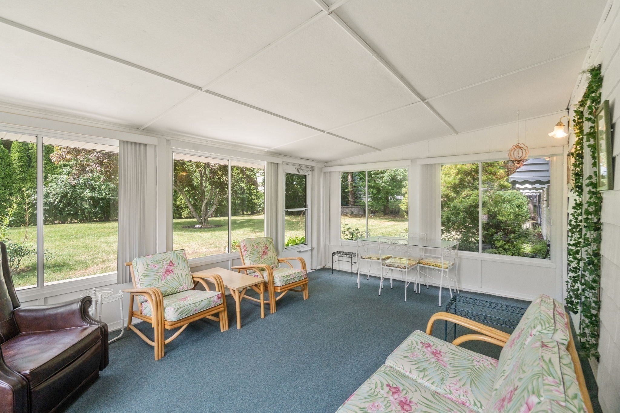 31 Brookdale Road, Natick, MA Photo #12