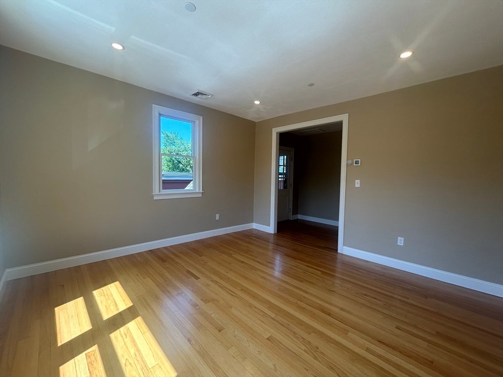 1357 Massachusetts Ave #1, Arlington, MA, 1357 Massachusetts Ave #1, Arlington, MA Photo #4