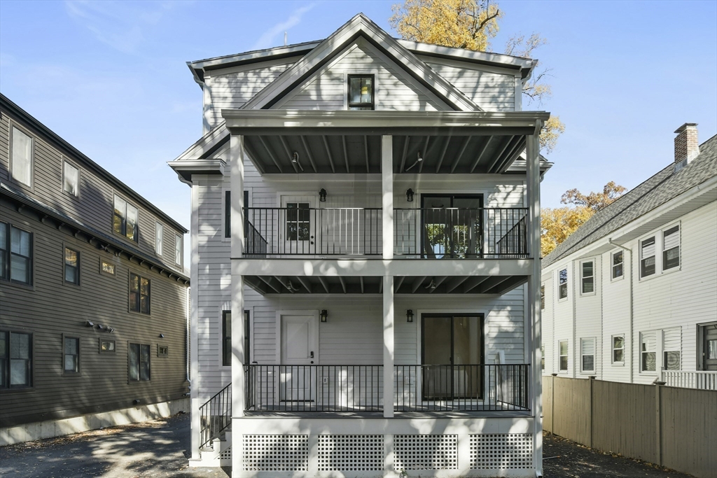 51 Walk Hill 3