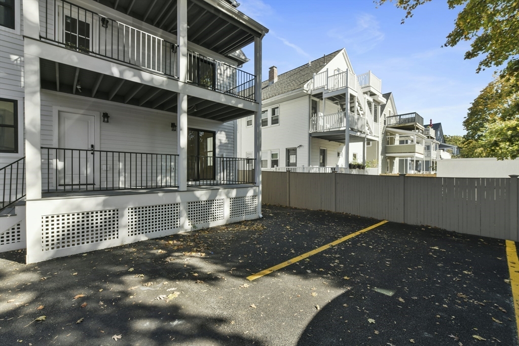 51 Walk Hill 3