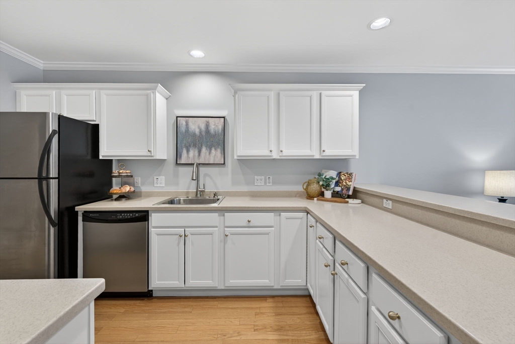 974 Main St 23