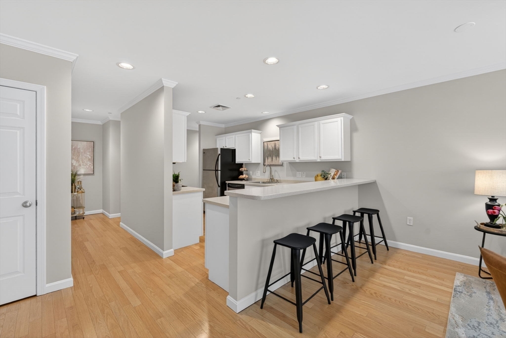 974 Main St 23