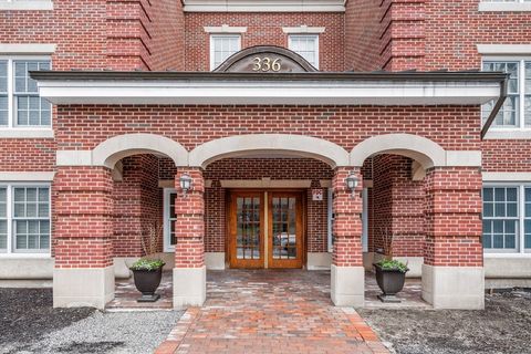 336 Boylston St 104 Newton MA 02459