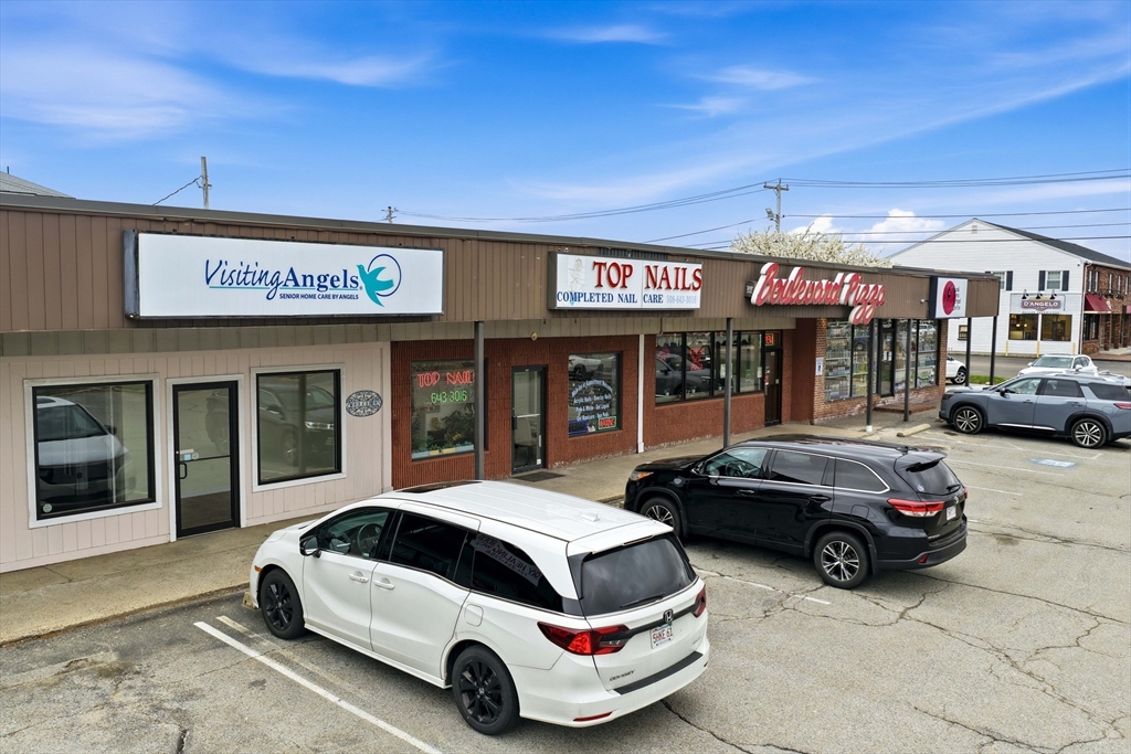 586 Kelley Blvd