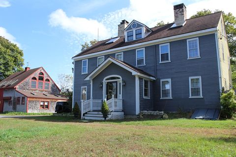 Photo of 134 Sandwich Rd #2nd Floor, Plymouth, MA 02360 (MLS # 73461691)