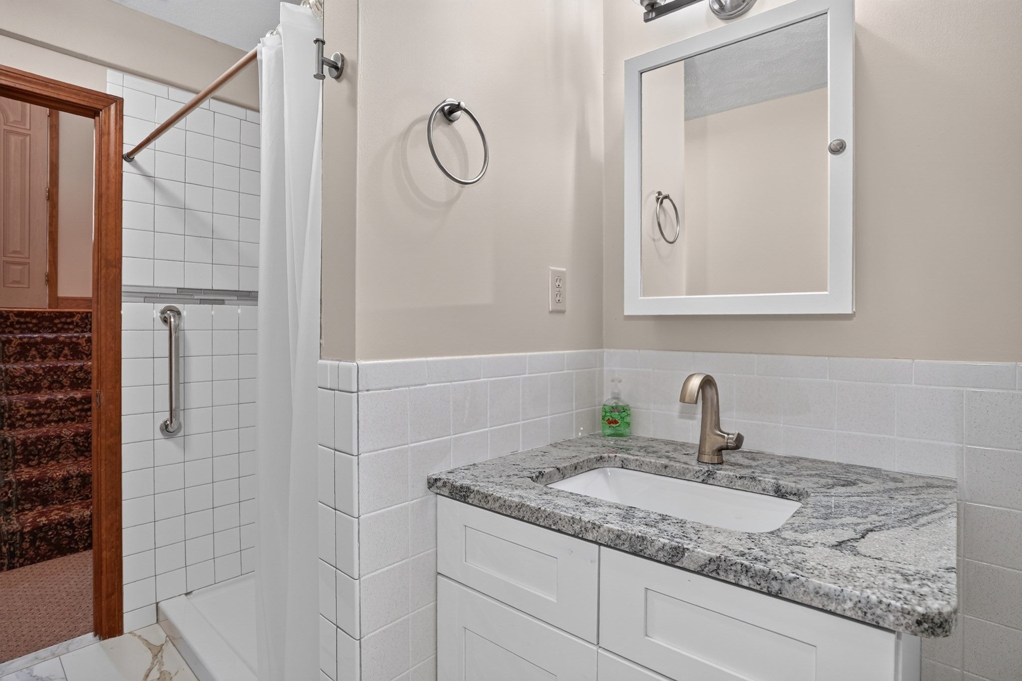 4 Goodwin Dr, Burlington, MA, 4 Goodwin Dr, Burlington, MA Photo #27