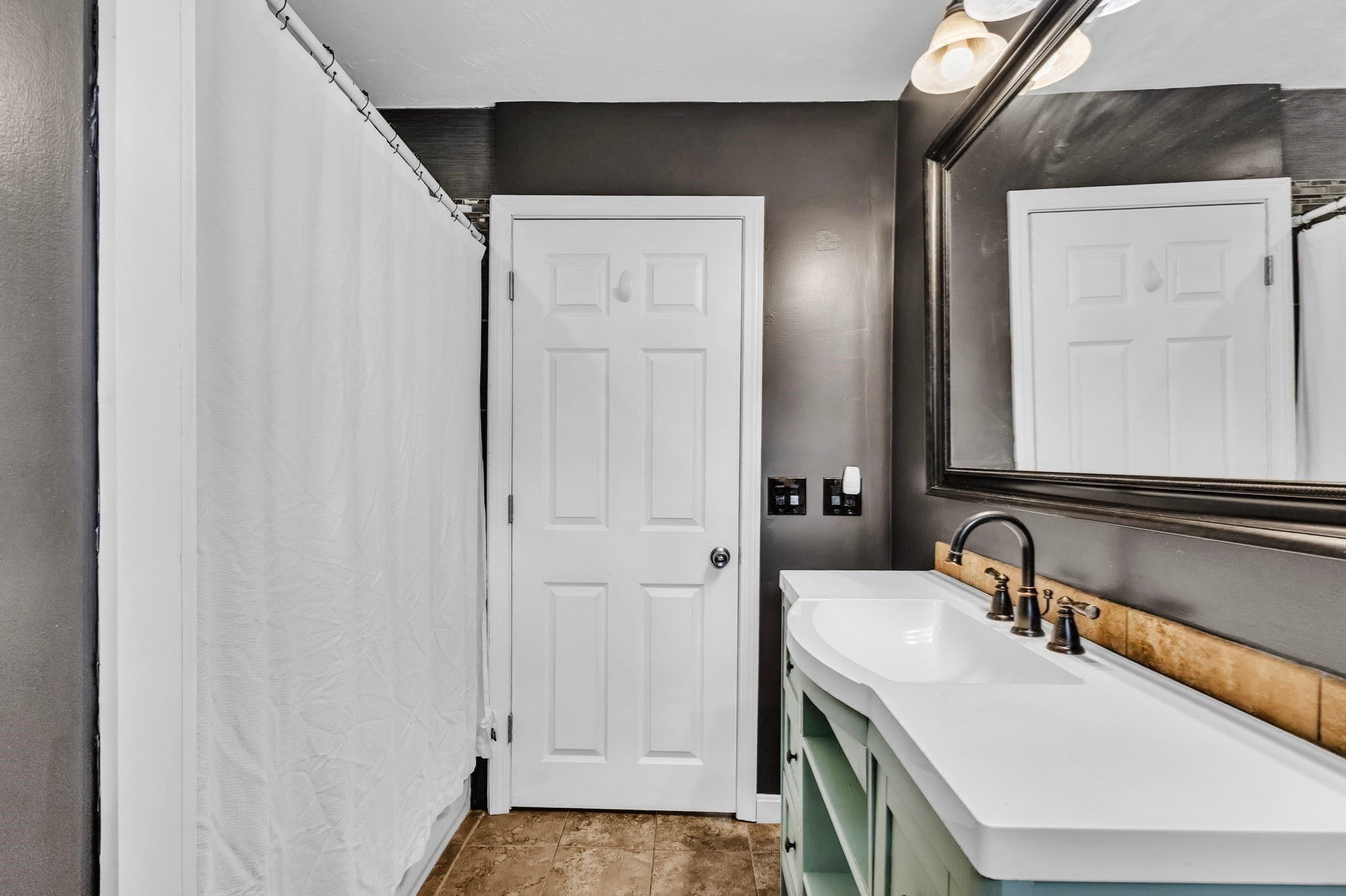 6-6A Pitcairn Ave, Leicester, MA, 6-6A Pitcairn Ave, Leicester, MA Photo #18