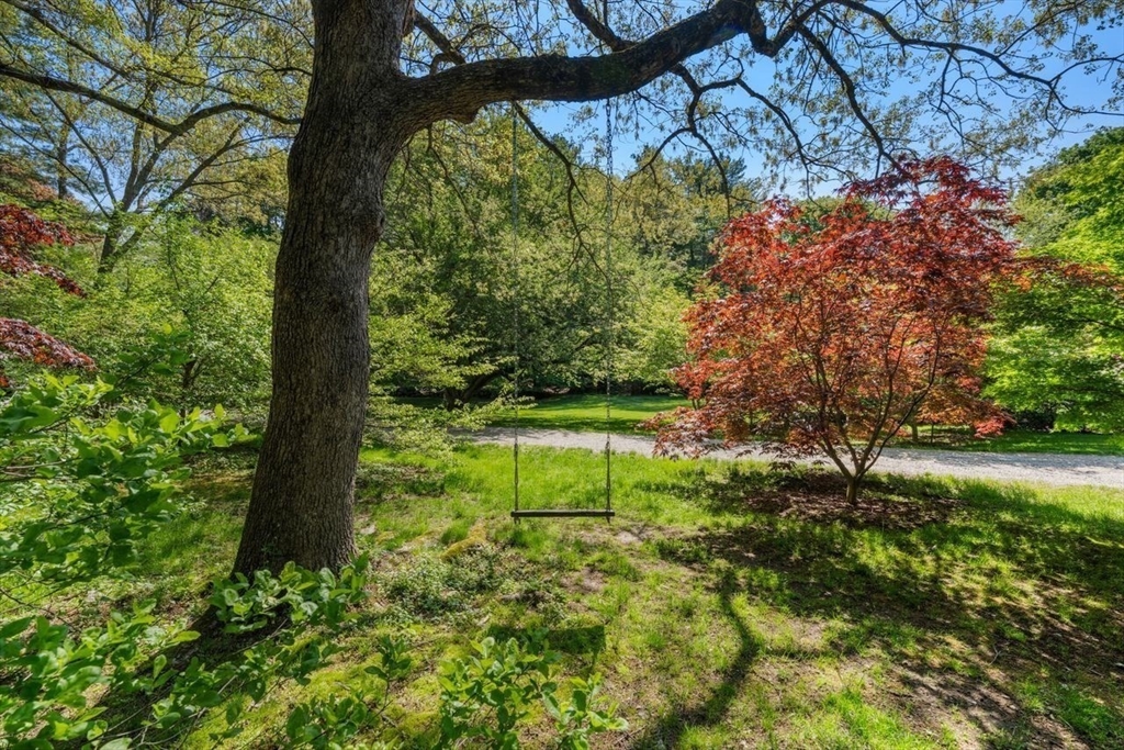 475 Glen Rd