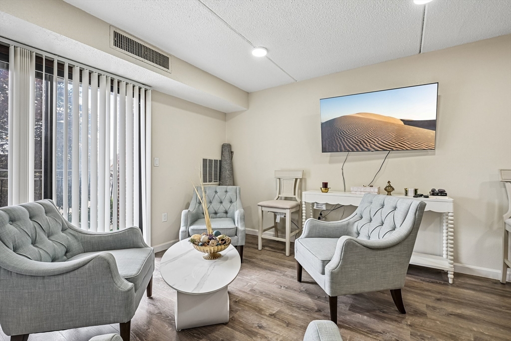 20 Nahant Place 307