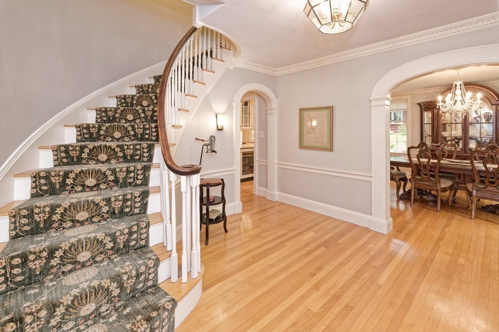133 Arnold Rd
