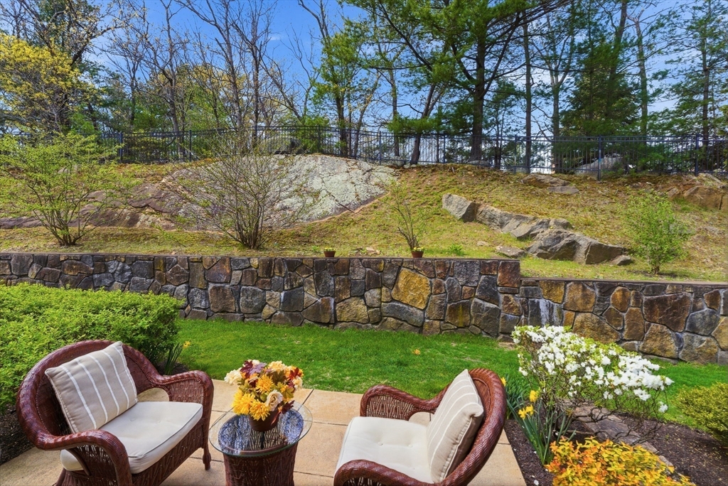 900 Lynnfield St #D16, Lynnfield, MA Photo #24