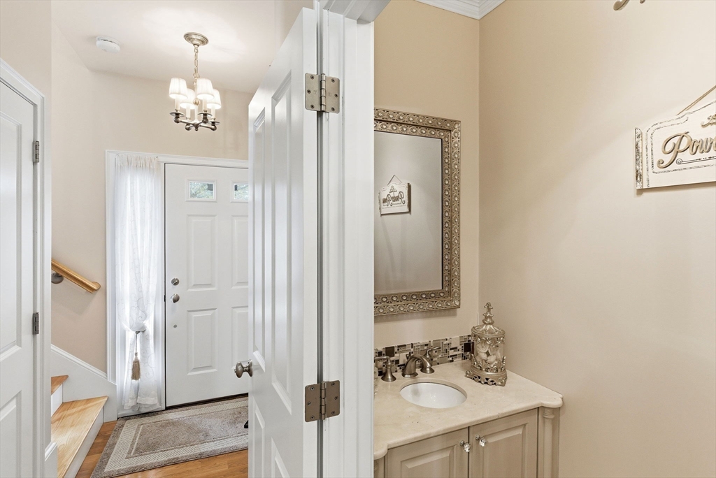 900 Lynnfield St #D16, Lynnfield, MA Photo #9