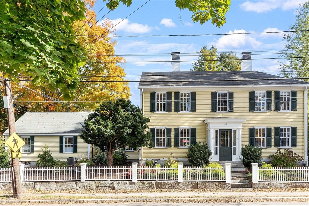 40 Lowell Rd 40