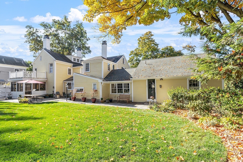 40 Lowell Rd 40